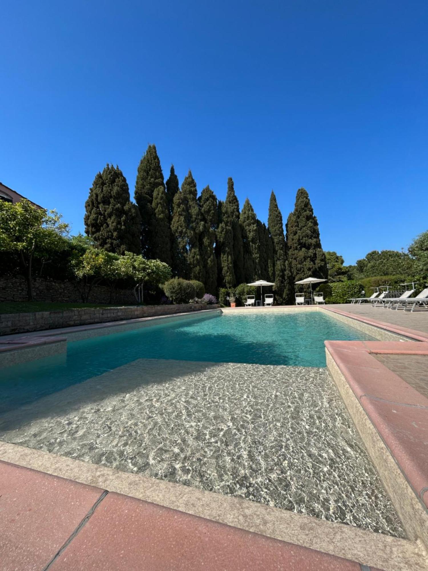 B&B Villa Il Poggetto ヴェントゥリーナ エクステリア 写真