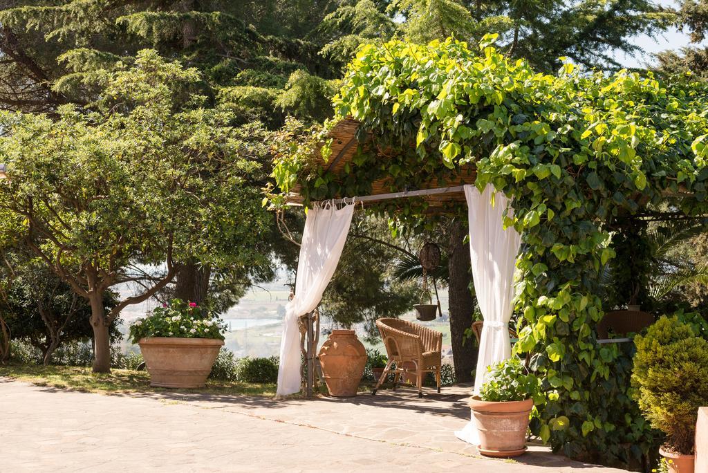 B&B Villa Il Poggetto ヴェントゥリーナ エクステリア 写真
