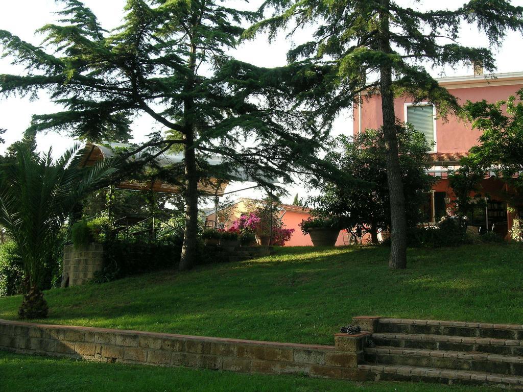 B&B Villa Il Poggetto ヴェントゥリーナ エクステリア 写真